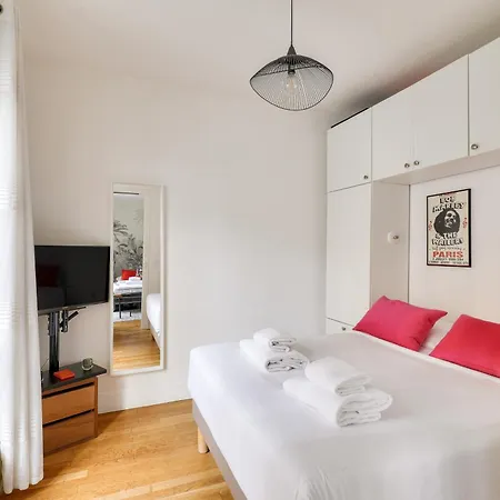New Paradis - 2bdrs Flat In The Heart Of *